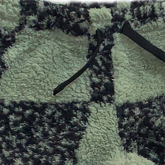 NEW! 2pc Art Class Boys Pjs Size 8-10 - Picture 3 of 9